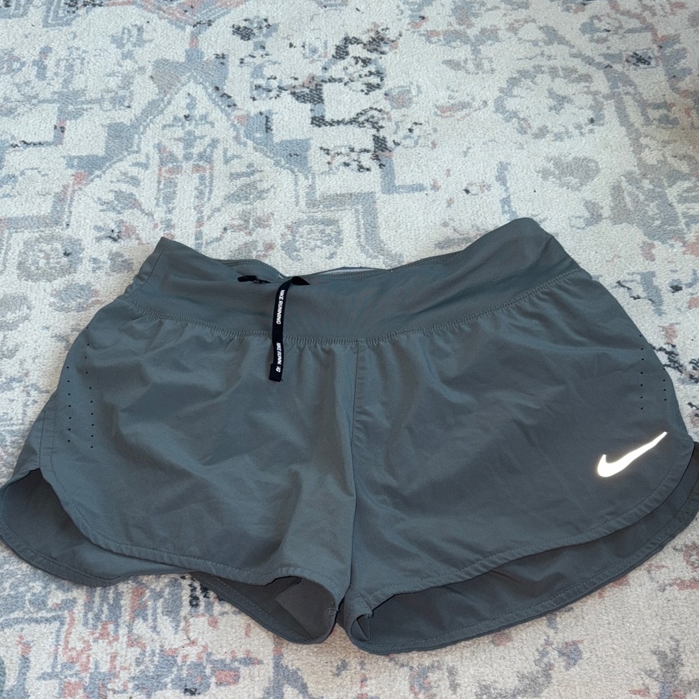 Nike Women's running Athletic Shorts in Dark Gray size medium
